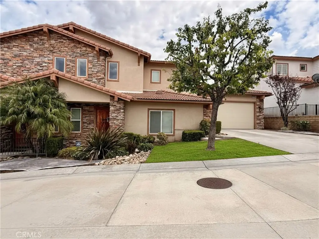 585 Via Pueblo, Riverside, CA 92507 - #1