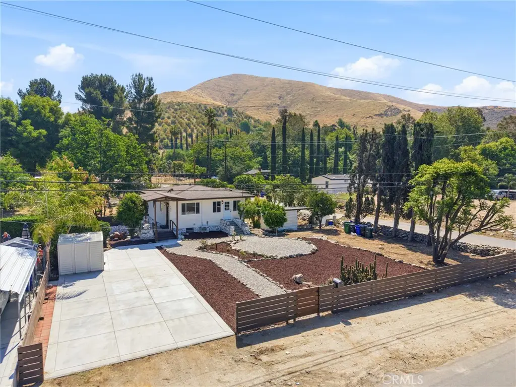 1202 Amethyst Street, Mentone, CA 92359 - #1