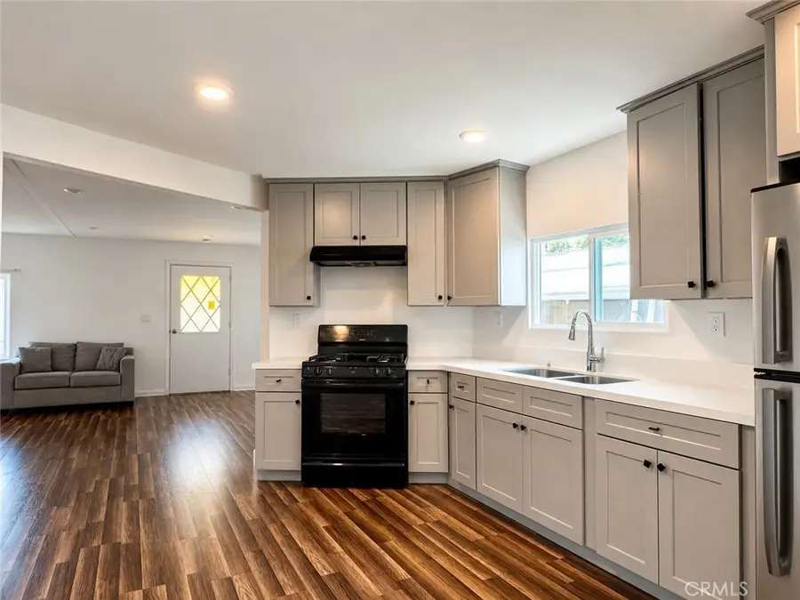 160 S Eucalyptus Avenue #111, Rialto, CA 92376 - #3