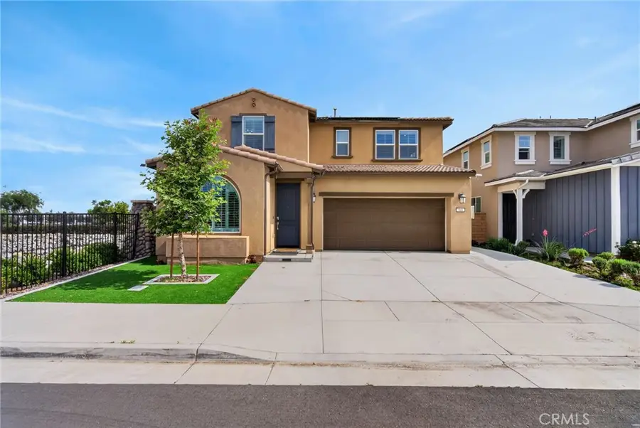 944 Half Moon Avenue, Redlands, CA 92374 - #3