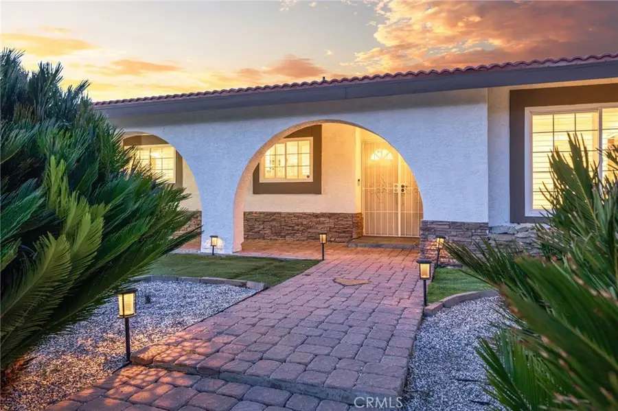 6113 Riverside, Rialto, CA 92377 - #2