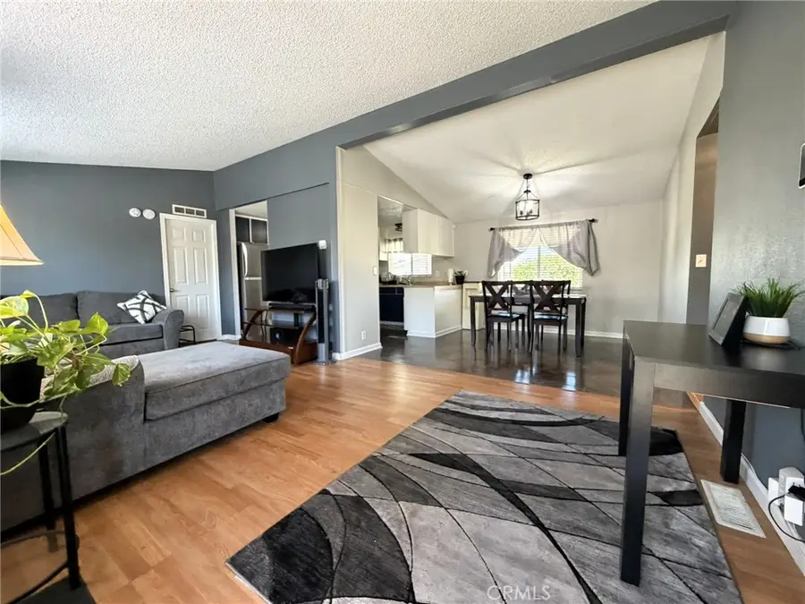 913 S Grand, San Jacinto, CA 92582 - #3