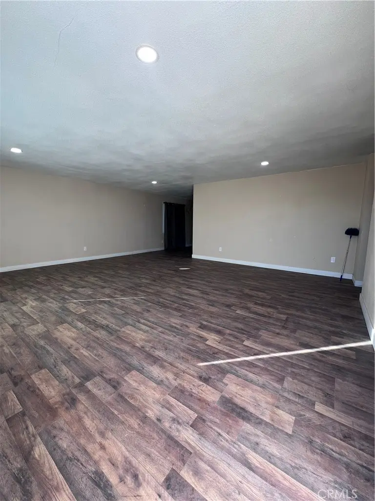 25346 Agate, Barstow, CA 92311 - #2