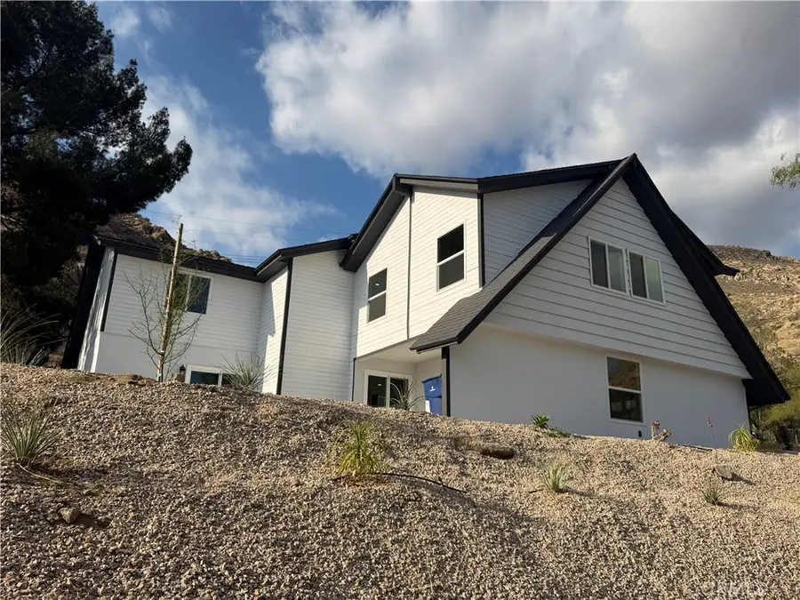 755 Huston Drive, Riverside, CA 92507 - #2