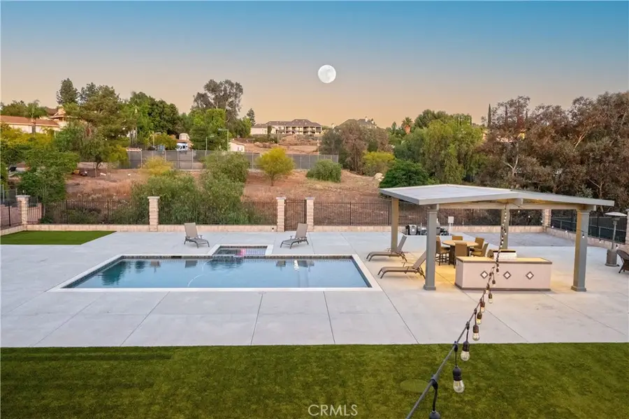 1310 Coronet Drive, Riverside, CA 92506 - #2