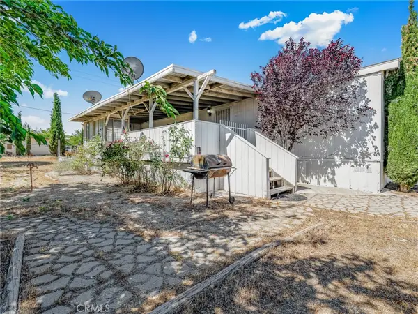 10164 White, Phelan, CA 92371