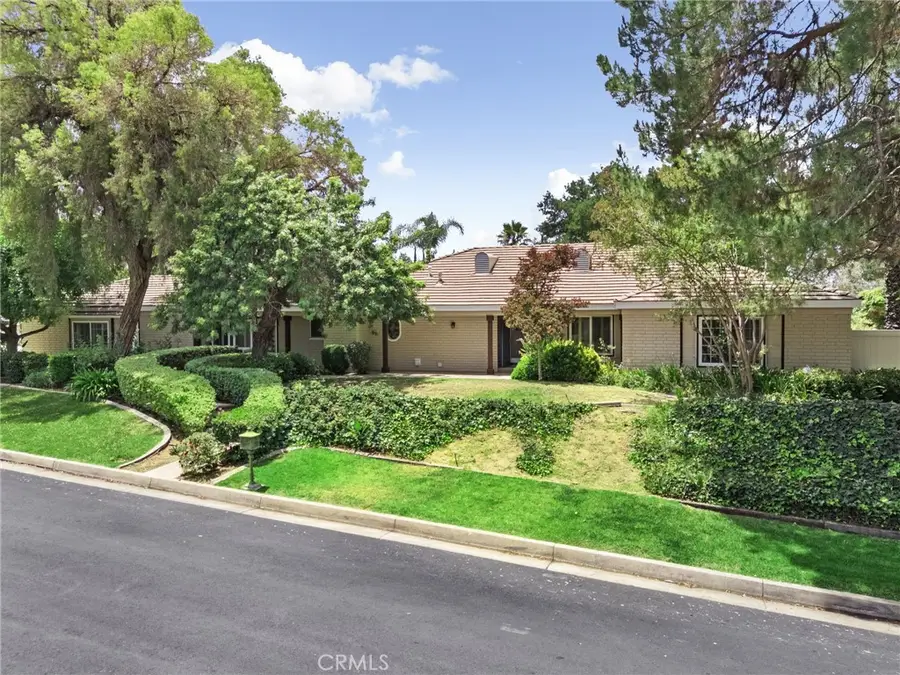 1710 Fairmont, Redlands, CA 92373 - #2
