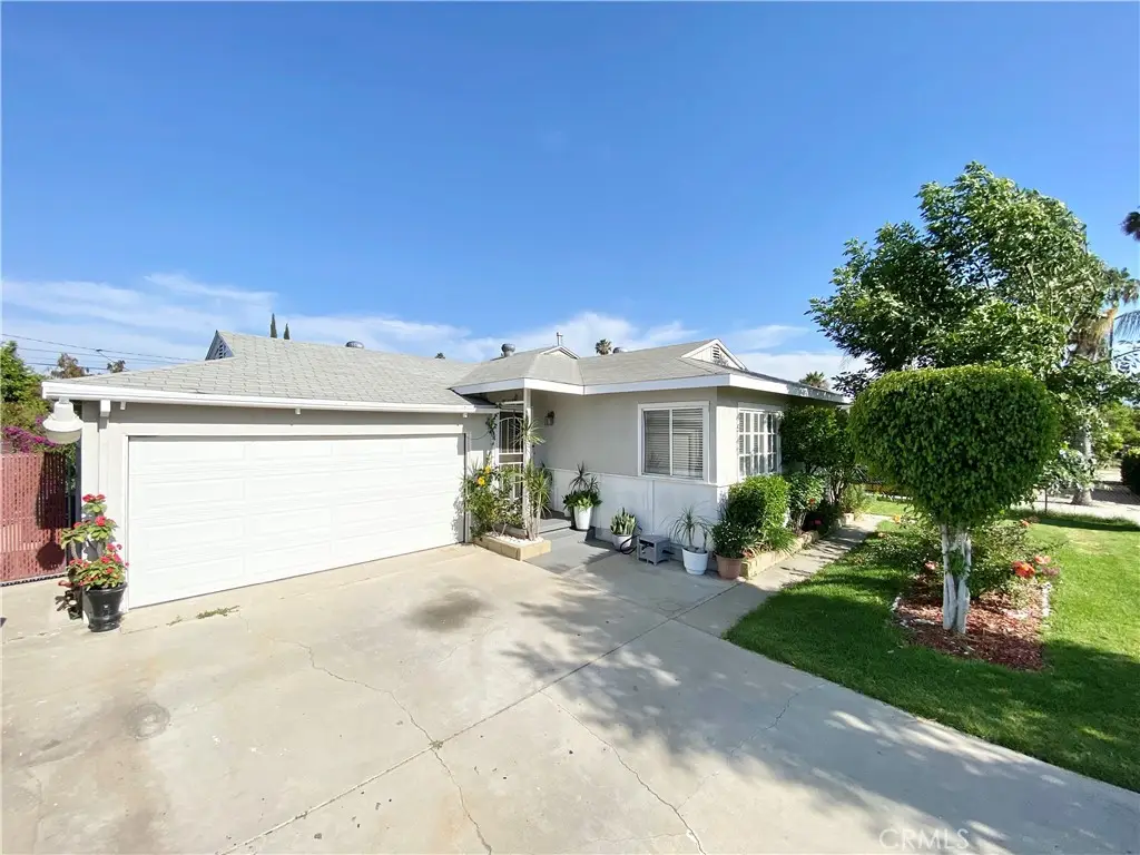 4547 Jones Avenue, Riverside, CA 92505 - #1