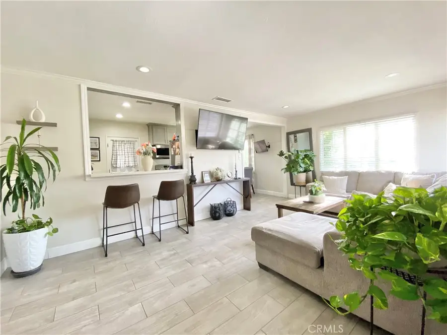 4547 Jones Avenue, Riverside, CA 92505 - #2