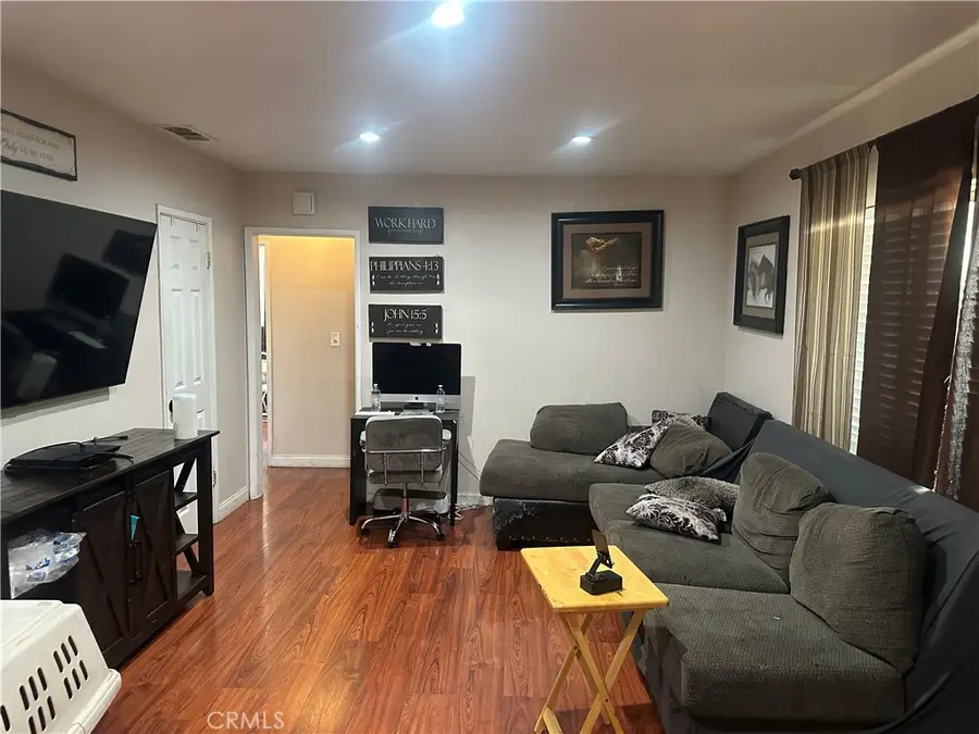 598 E Wilson, Rialto, CA 92376 - #2