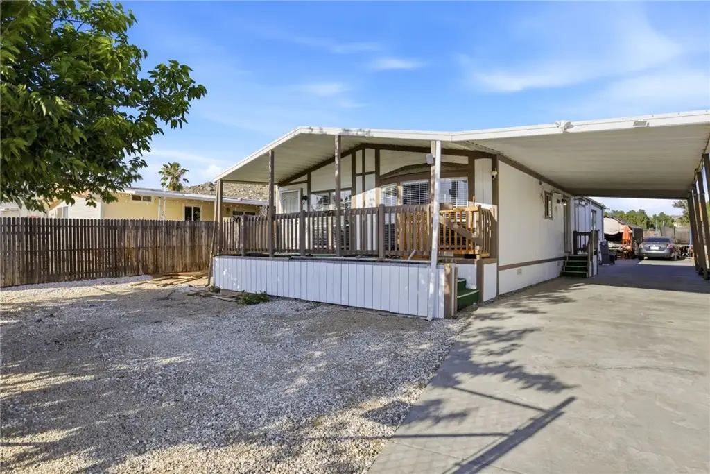 25114 Avenida Valencia, Homeland, CA 92548 - #1