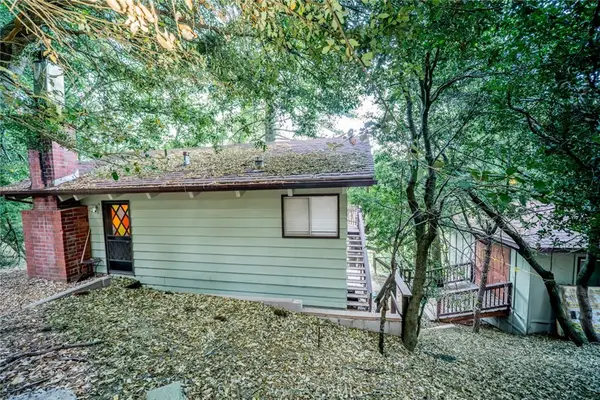 25123 Valle Drive, Crestline, CA 92325