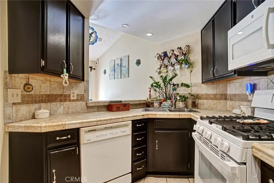 985 Sunrise, Hemet, CA 92545 - #3