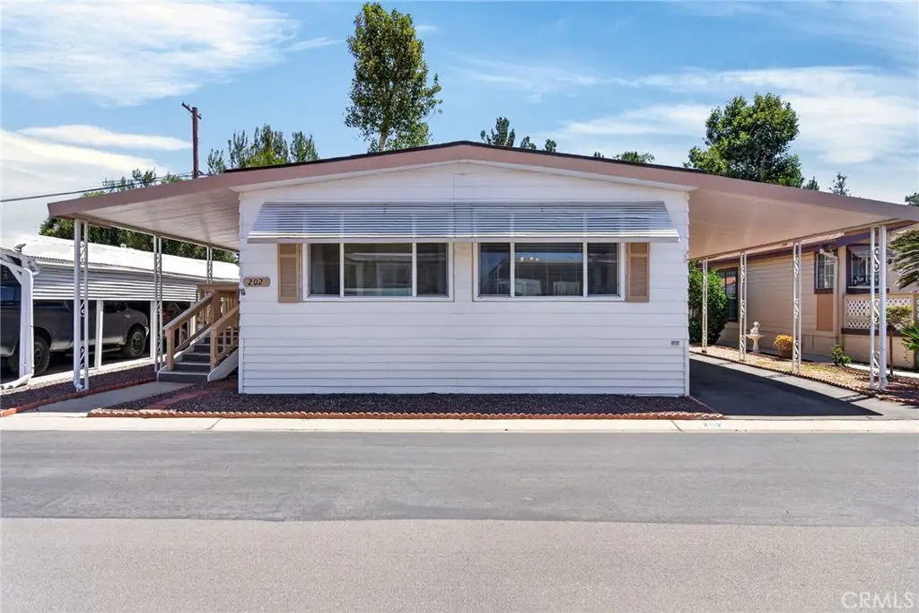 4000 Pierce #202, Riverside, CA 92505 - #1