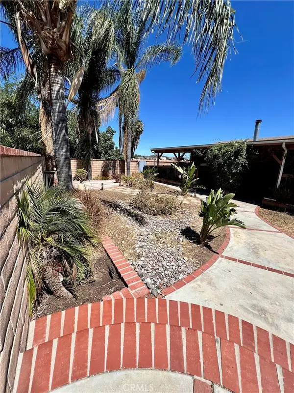 31361 Murrieta, Menifee, CA 92584