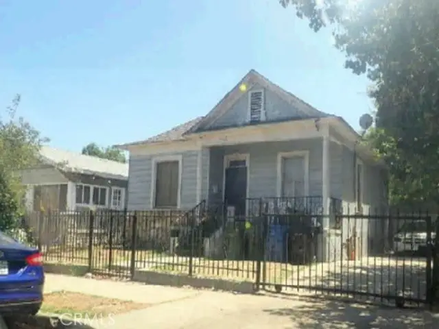 908 E 49th Place, Los Angeles, CA 90011 - #1