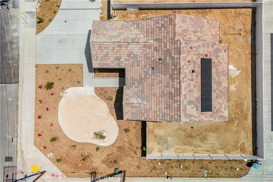 595 E 12th Street, Beaumont, CA 92223 - #2