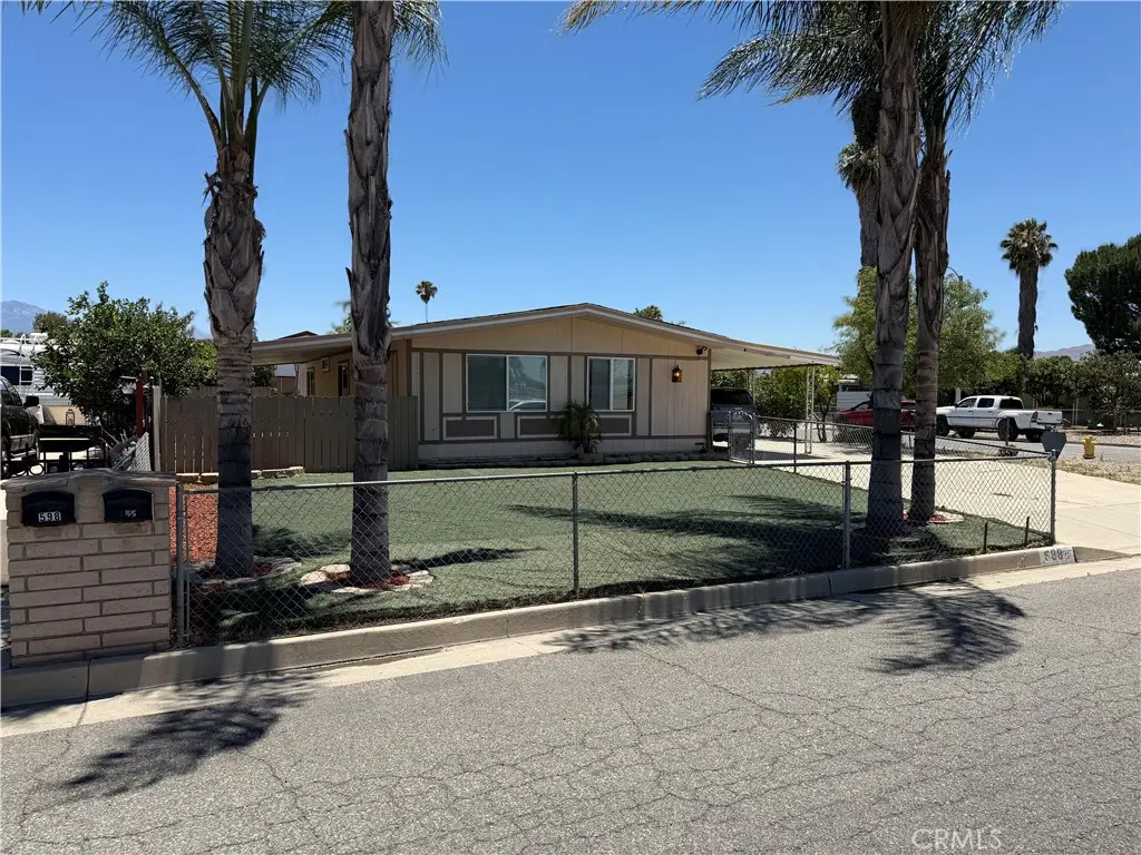 588 N Gilbert, Hemet, CA 92543 - #1