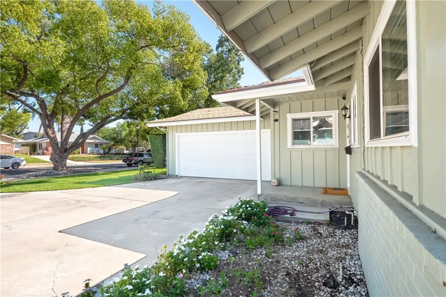 8187 Buckingham Place, Riverside, CA 92504 - #3