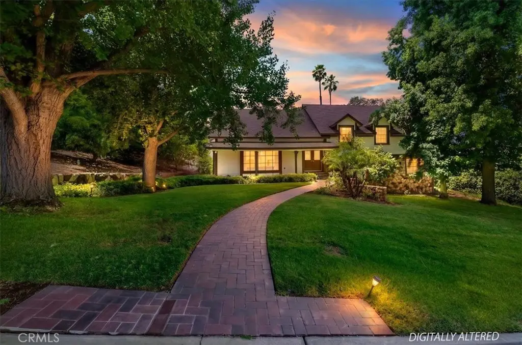 2154 Gainsborough, Riverside, CA 92506 - #1