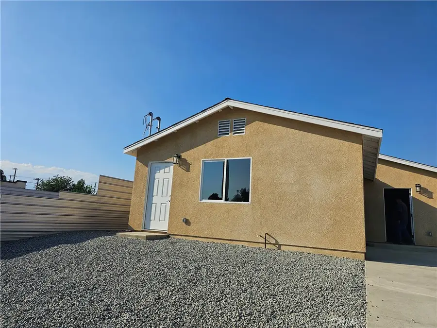 648 W 21st Street, San Bernardino, CA 92405 - #3