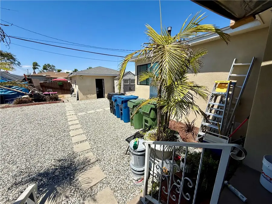 2701 W 84th Street, Inglewood, CA 90305 - #3