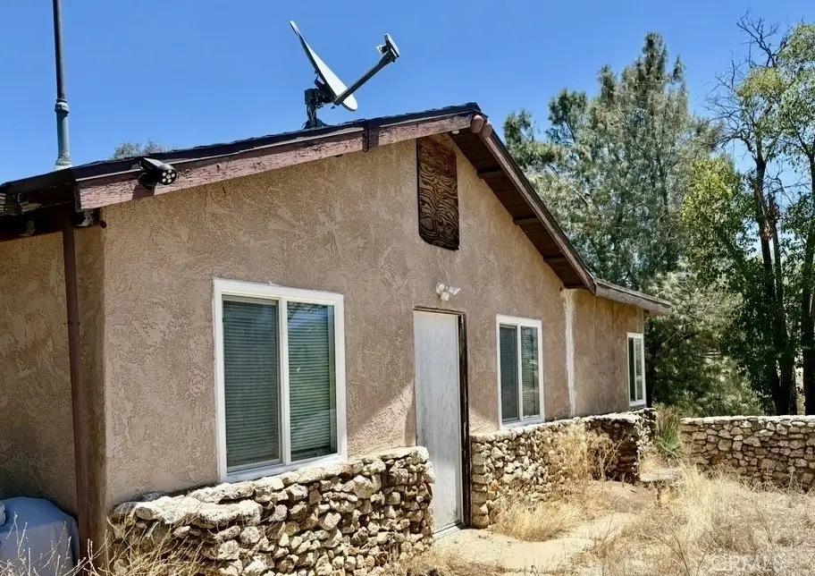 32801 Red Mountain Road, Hemet, CA 92544 - #1