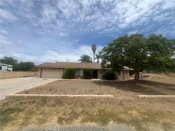 17450 Paula, Riverside, CA 92504