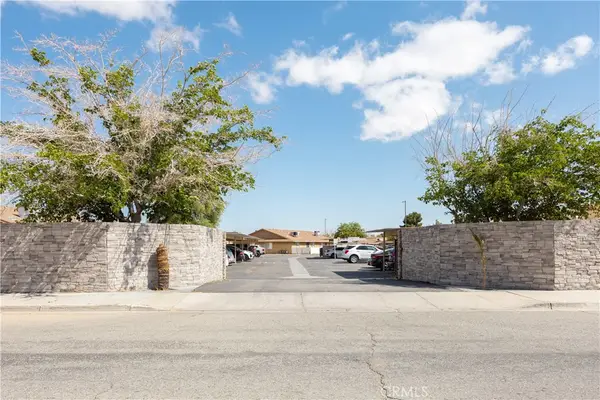 11200 Chamberlaine, Adelanto, CA 92301