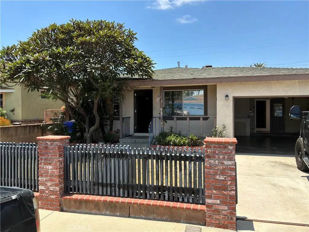 21827 Nicolle, Carson, CA 90745 - #1