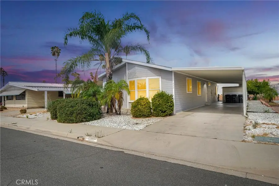930 Santa Victoria, Hemet, CA 92543 - #2