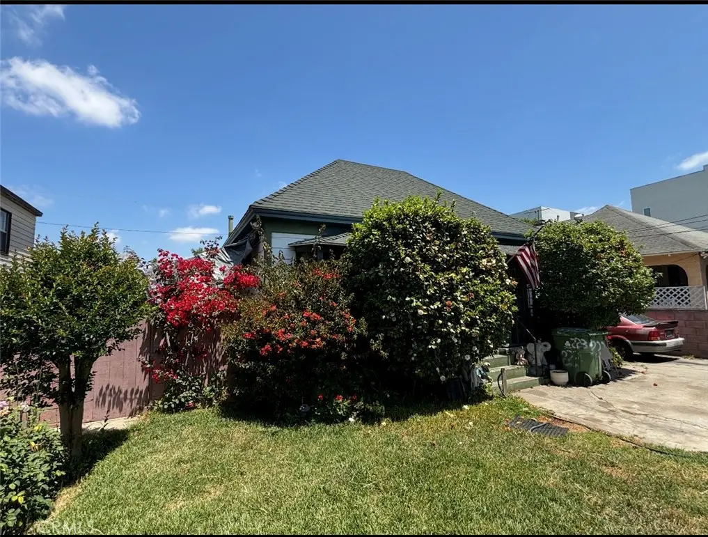 223 E 28th, Los Angeles, CA 90011 - #1