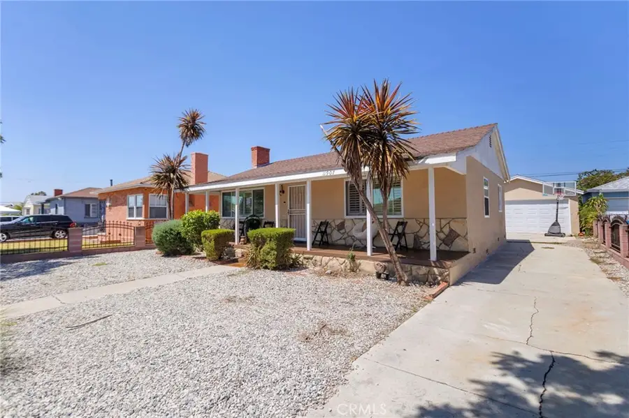 11907 Orchard Avenue, Los Angeles, CA 90044 - #3