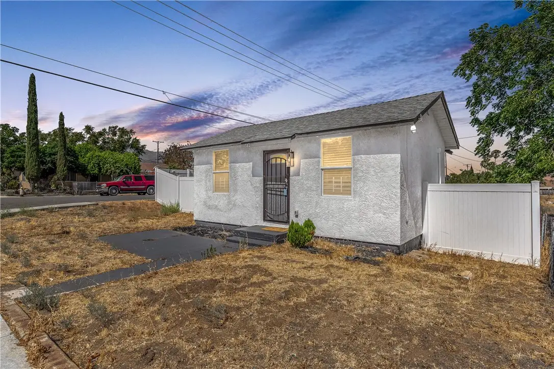 582 N Almond, Banning, CA 92220 - #1