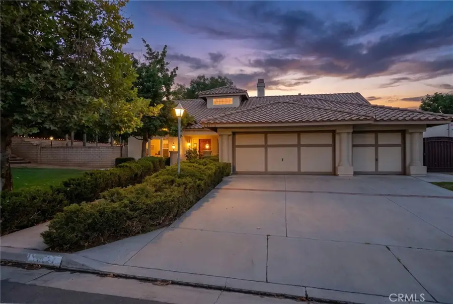 11321 Breithorn Court, Riverside, CA 92503 - #2