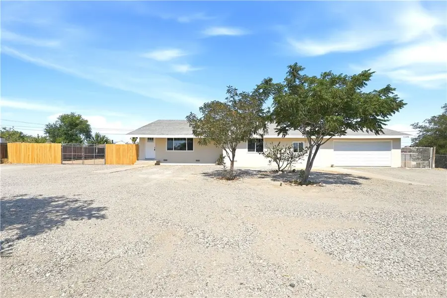 11498 Shahaptain, Hesperia, CA 92345 - #2