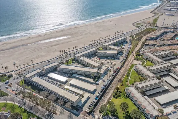 381 E Surfside, Port Hueneme, CA 93041