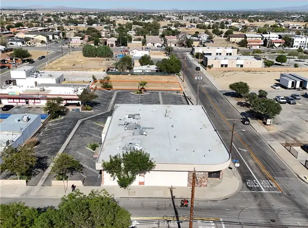 925 E Avenue Q6, Palmdale, CA 93550