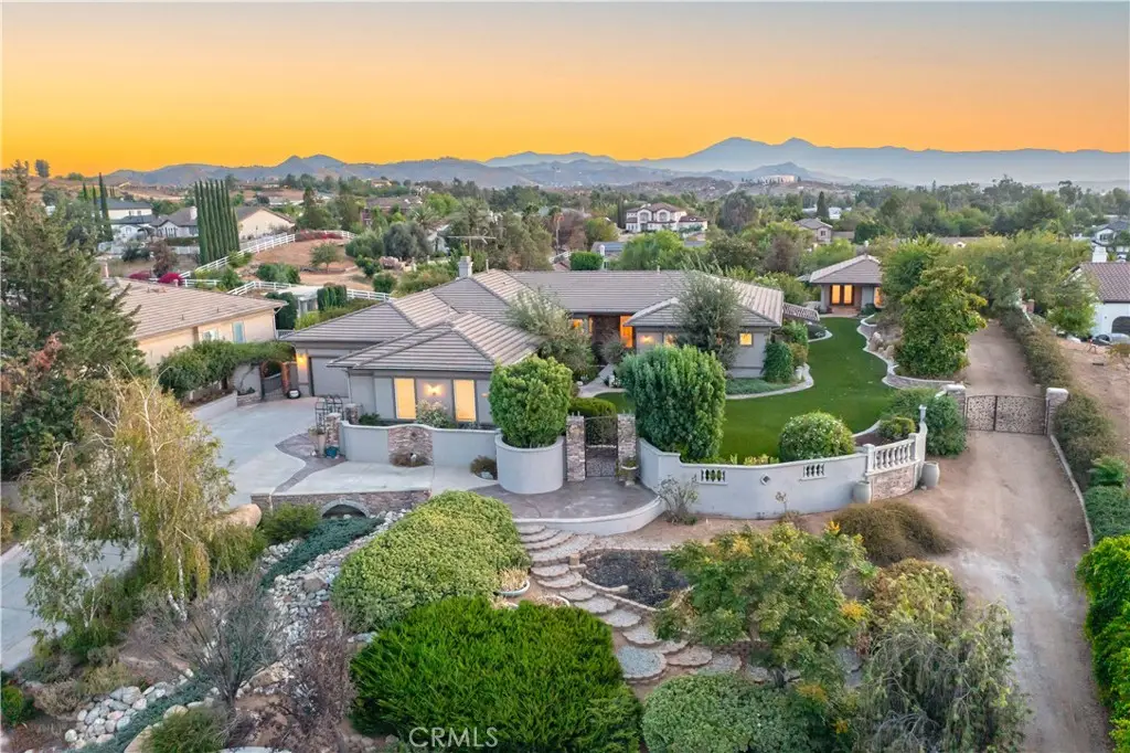 18493 Oak Park Drive, Riverside, CA 92504 - #1