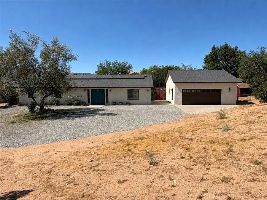 7850 Calpella, Hesperia, CA 92345 - #2