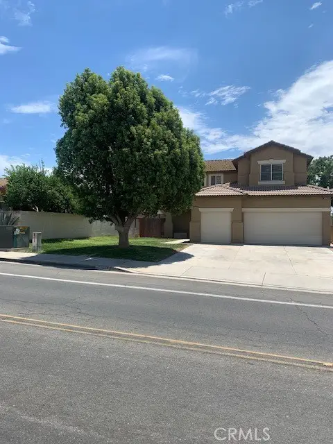 7828 Linares, Riverside, CA 92509