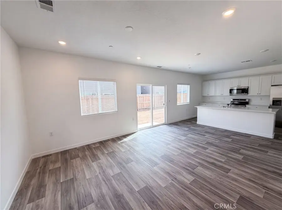 4472 Bellaire, Clovis, CA 93619 - #3