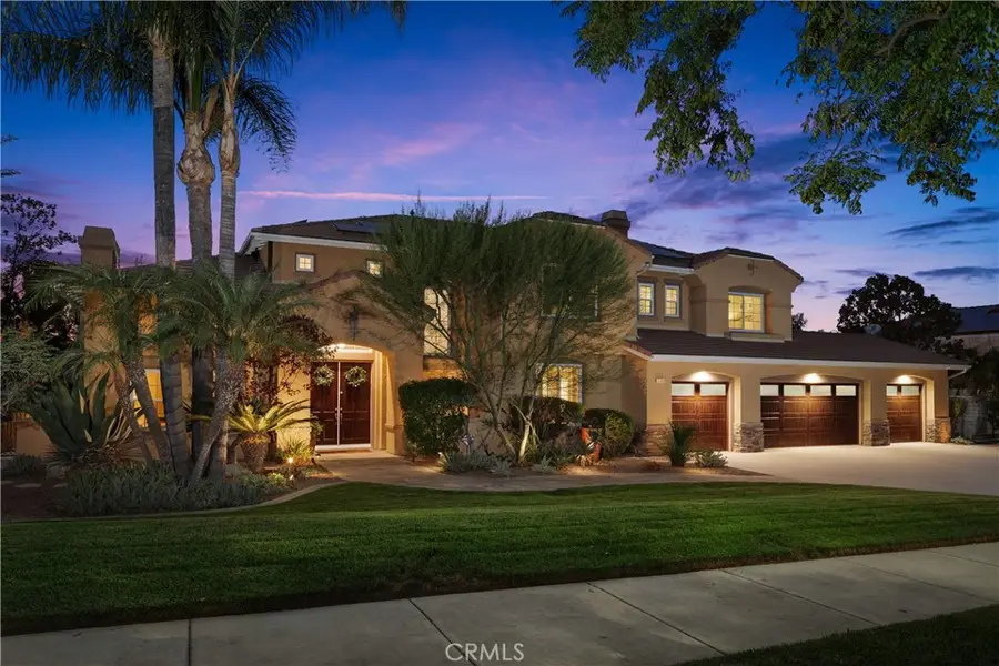 3590 Garretson, Corona, CA 92881 - #3