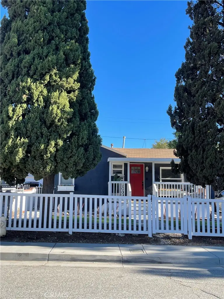 977 W Hays, Banning, CA 92220 - #1