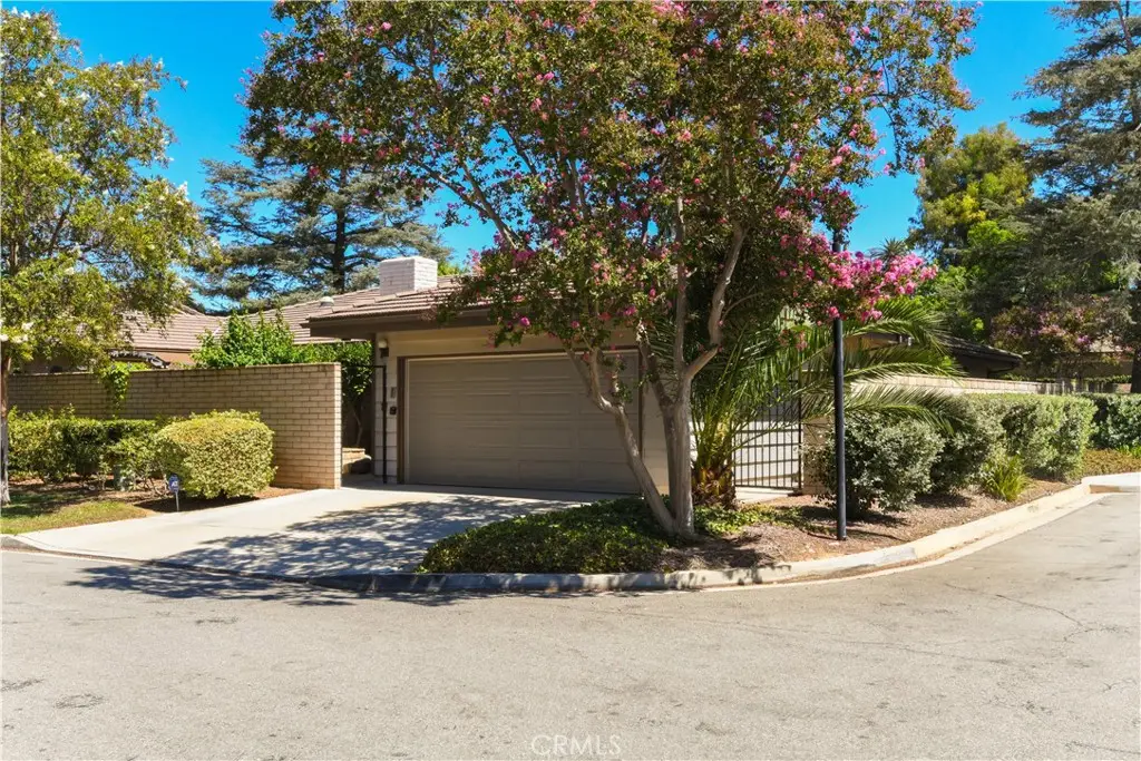 5468 Apricot Lane, Riverside, CA 92506 - #1