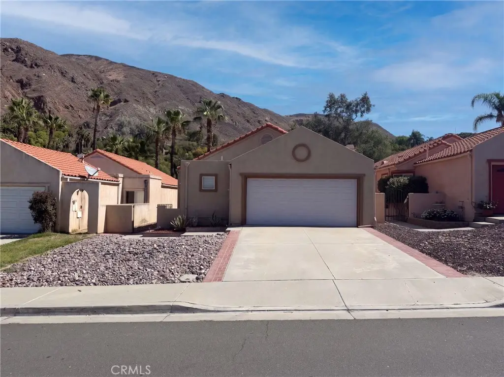 961 Verona, San Jacinto, CA 92583 - #1