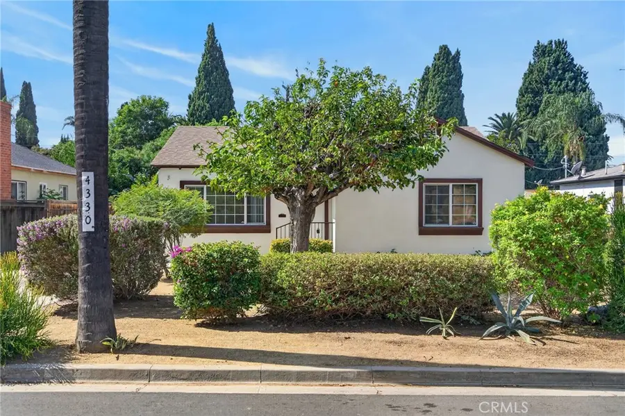 4330 Oakwood Place, Riverside, CA 92506 - #3