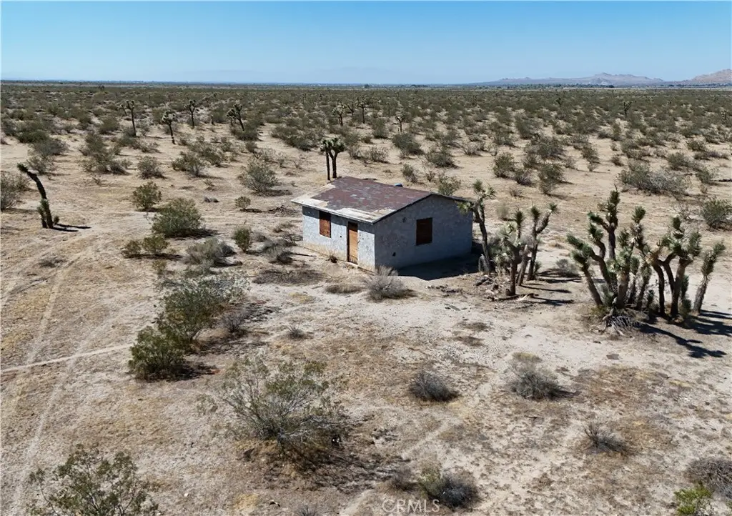 35805 165th Street E, Llano, CA 93544 - #1
