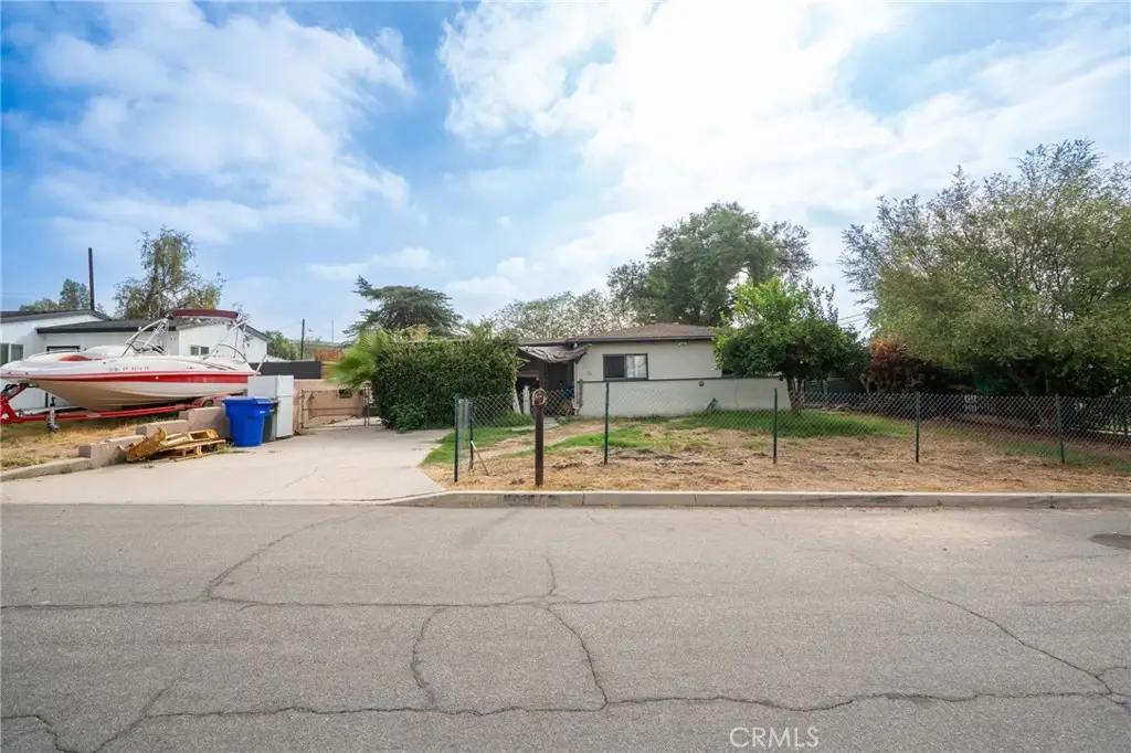 6705 Valaria Drive, Highland, CA 92346 - #1