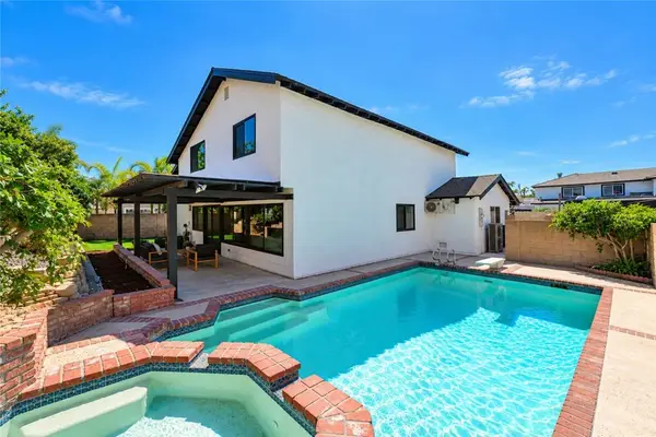 7666 E Paseo Laredo, Anaheim, CA 92808